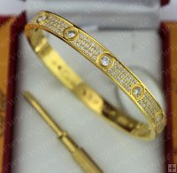 Cartier Love Bracelet Diamond-Paved Yellow Gold Diamonds N6035017